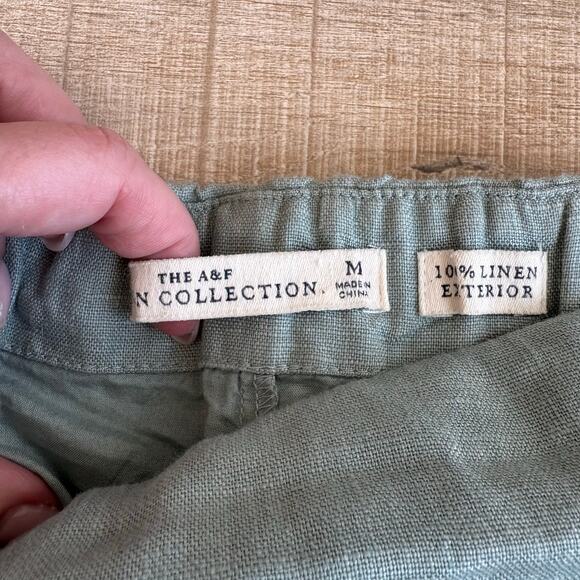 Abercrombie and Fitch Premium Linen Sage Green Scallop Hem Skort Size M - Picture 3 of 6